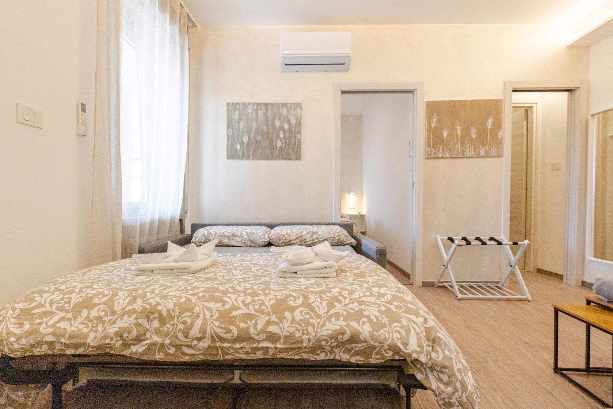 Teatro Romano Suites - Isabella トリエステ エクステリア 写真
