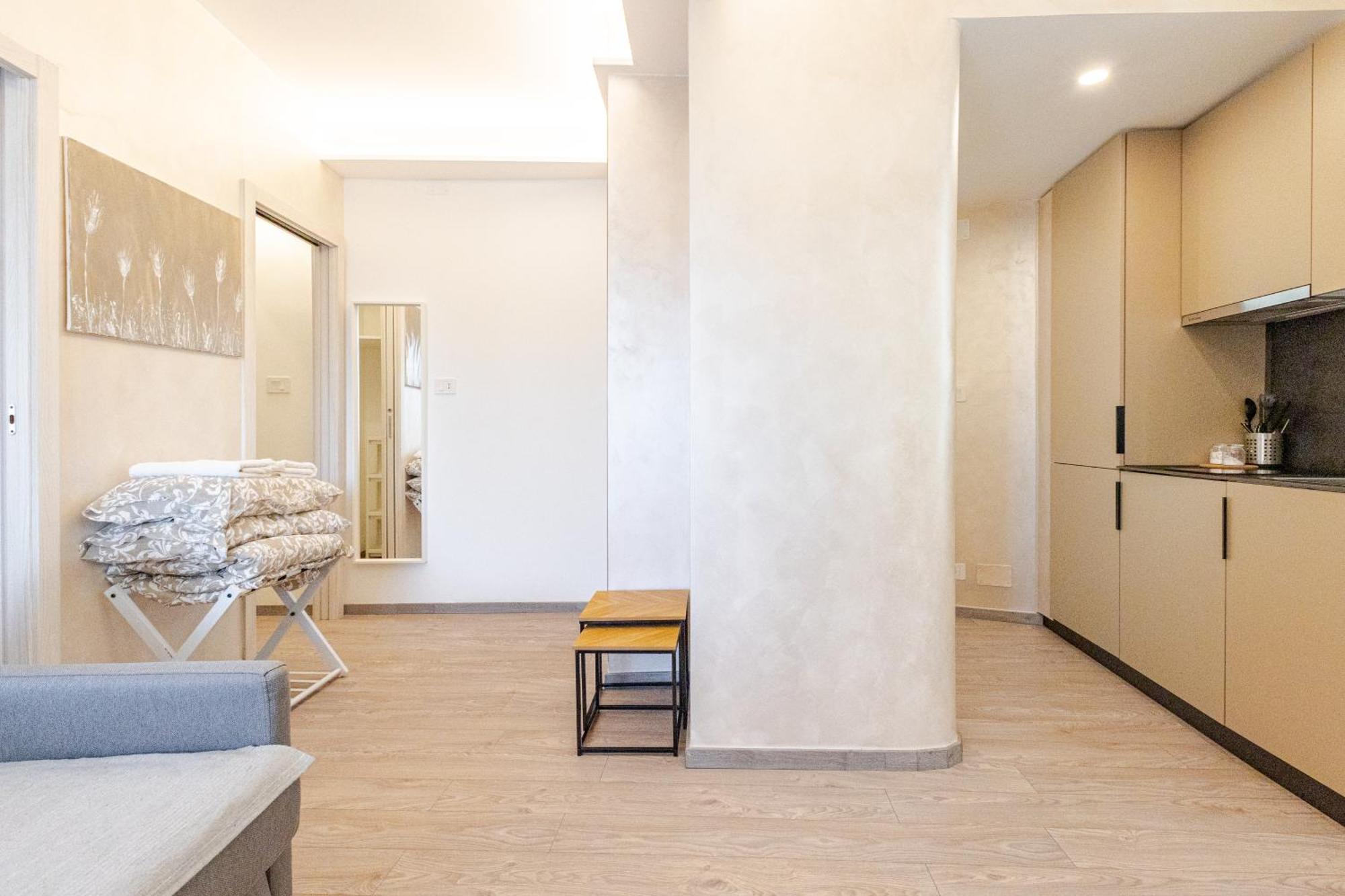 Teatro Romano Suites - Isabella トリエステ エクステリア 写真